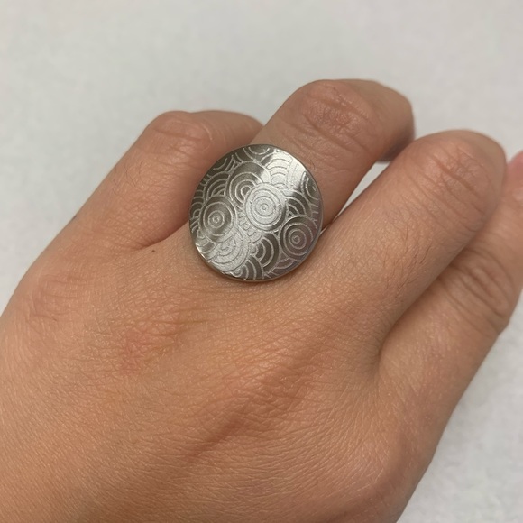 ⭐️WOMEN'S Jewely Rings⭐️ - Picture 10 of 12